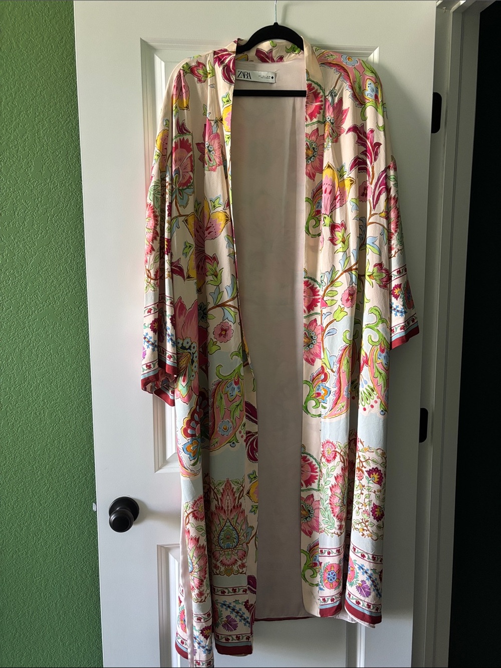 Zara Pink Cream Floral Kimono